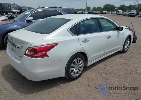 2013 Nissan Altima 2.5 S из США, поврежденный, VIN 1N4AL3AP7DN584758